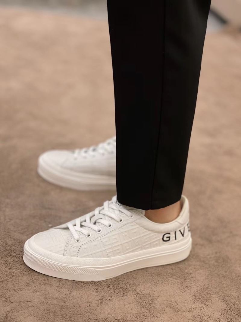 Givenchy Sneakers